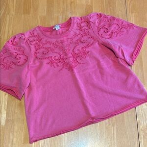 Sundance Pink Embroidered/Eyelet Short Sleeve sweatshirt